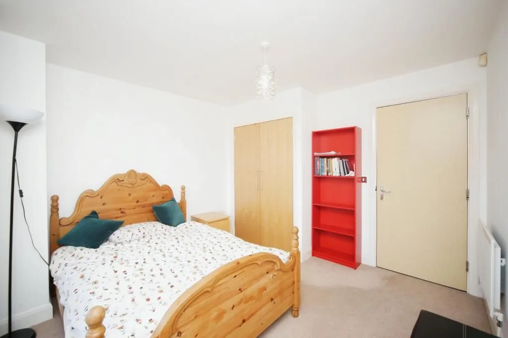 56 Bath Row, Birmingham, West Midlands, B15 2DG - Online Auctions