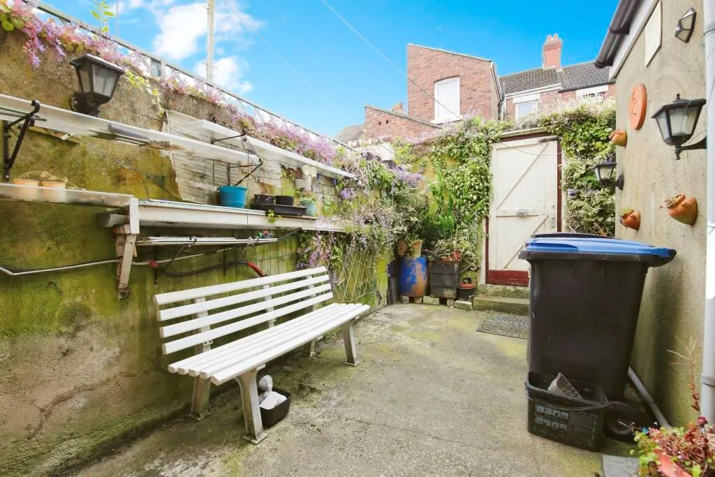Shildon, County Durham, DL4 2LJ - Online Auctions