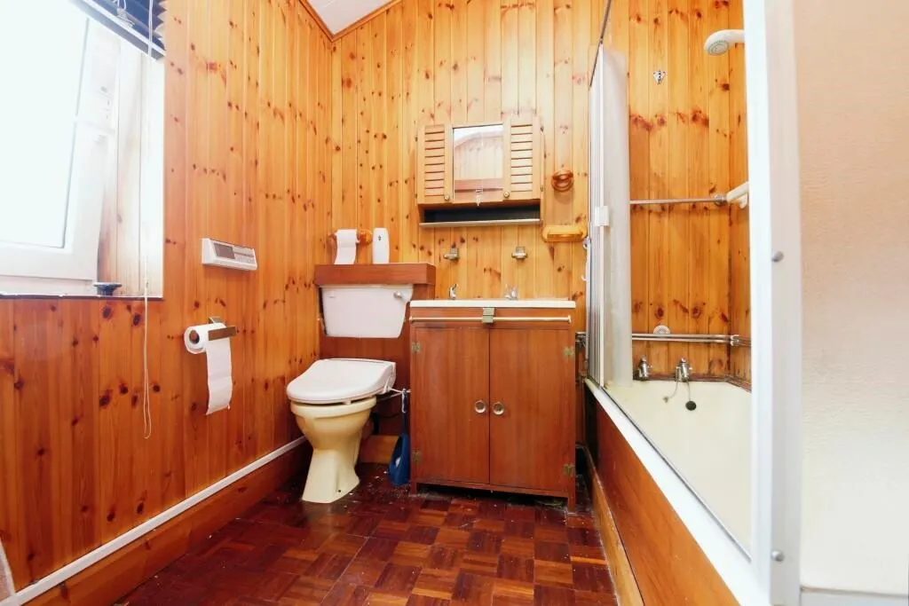 Shildon, County Durham, DL4 2LJ - Online Auctions