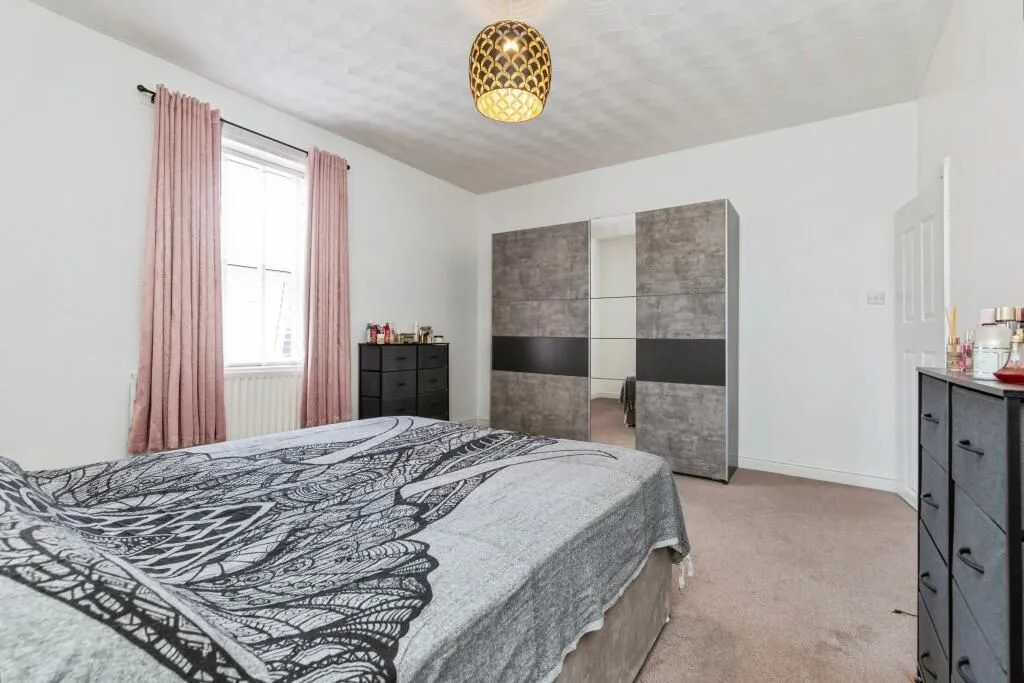 Peterlee, County Durham, SR8 3RX - Online Auctions