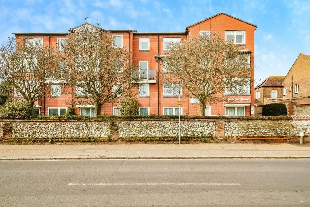 77 Heene Road, Worthing, West Sussex, BN11 4PP - Online Auctions
