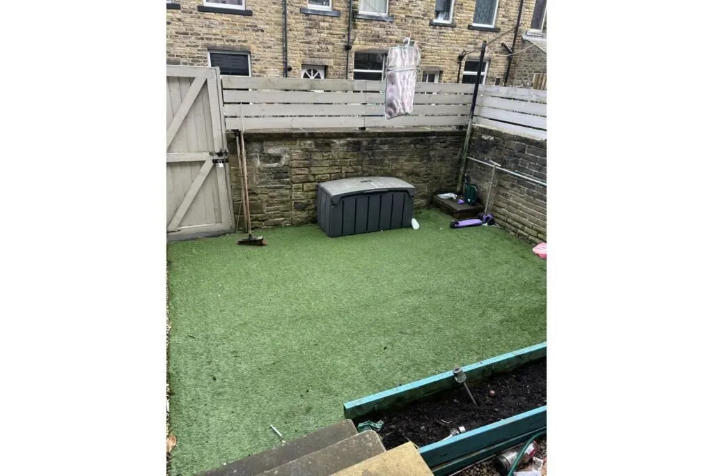 Stanley Street, Brighouse, West Yorkshire, HD6 1SX - Online Auctions