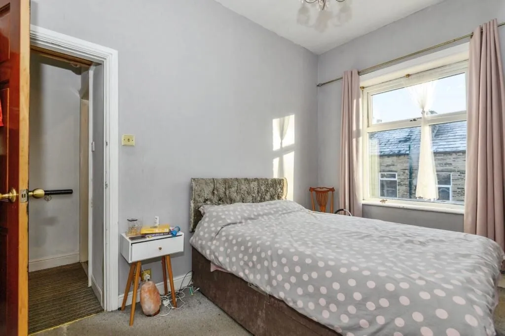 Stanley Street, Brighouse, West Yorkshire, HD6 1SX - Online Auctions