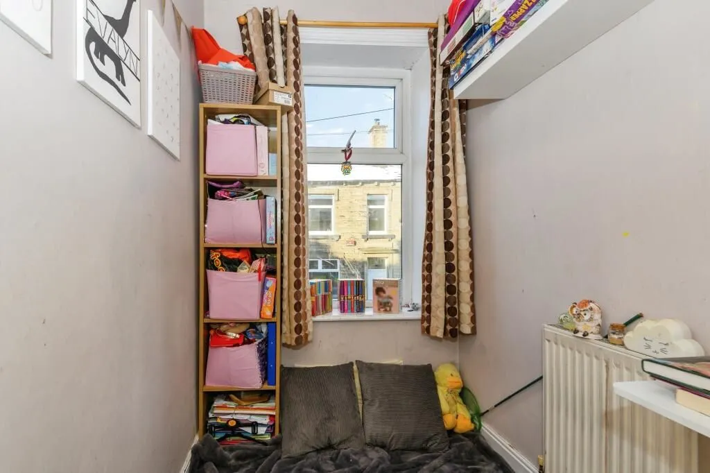 Stanley Street, Brighouse, West Yorkshire, HD6 1SX - Online Auctions