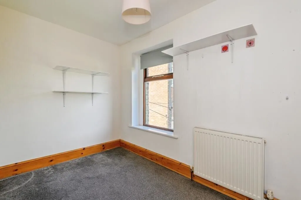 Huddersfield, West Yorkshire, HD1 3TP - Online Auctions