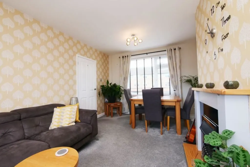 Backhouse Street, York, North Yorkshire, YO31 7QE - Online Auctions
