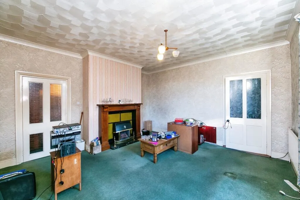 Wath-upon-Dearne, Rotherham, South Yorkshire, S63 7QQ - Online Auctions