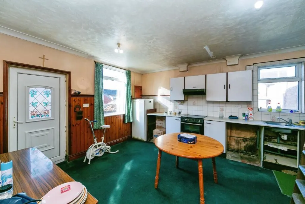 Wath-upon-Dearne, Rotherham, South Yorkshire, S63 7QQ - Online Auctions