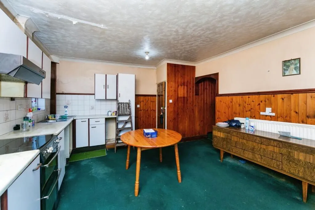 Wath-upon-Dearne, Rotherham, South Yorkshire, S63 7QQ - Online Auctions