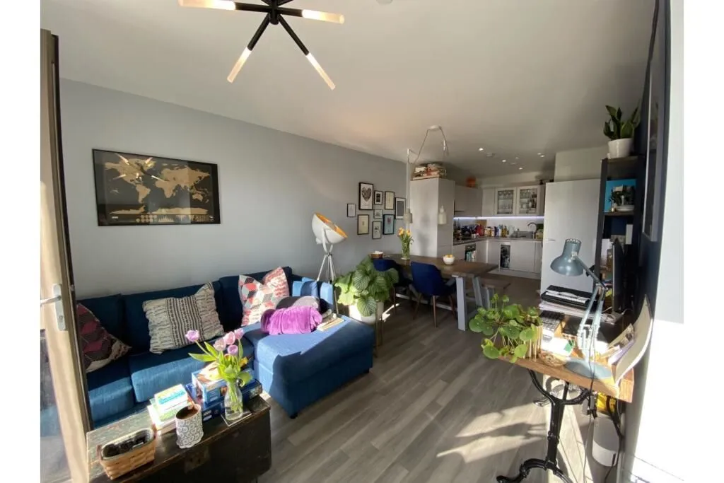 Marathon House, 33 Olympic Way, Wembley, Middlesex, HA9 0GE - Online Auctions