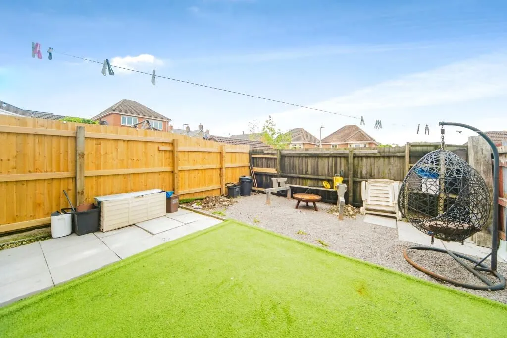 Brackla, Bridgend, Mid Glamorgan, CF31 2LR - Online Auctions