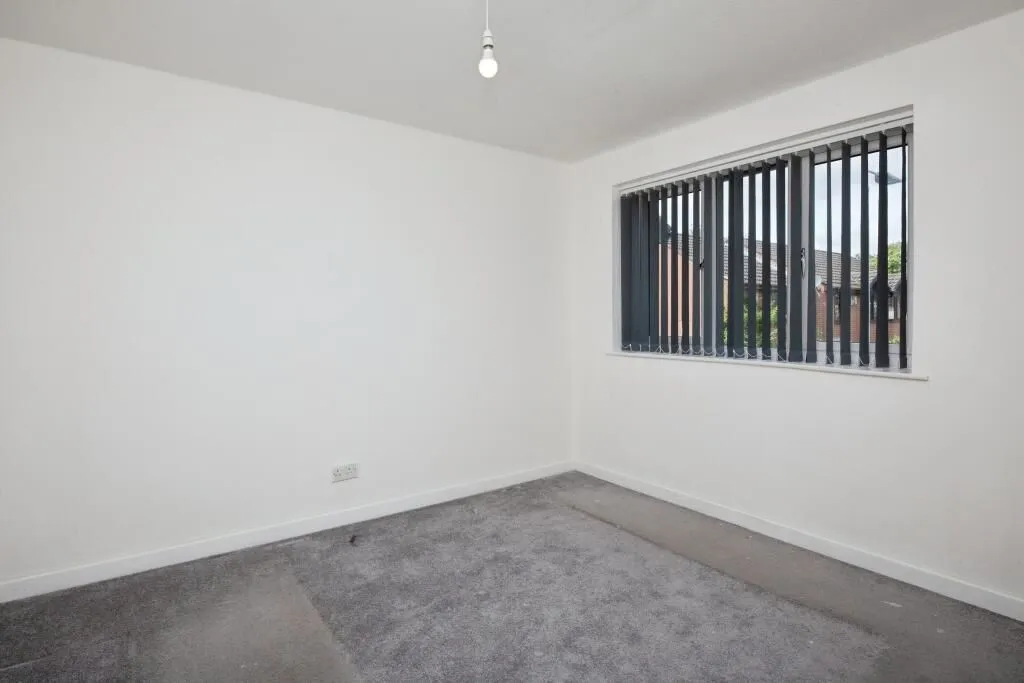 Manchester, Lancashire, M16 7RP - Online Auctions