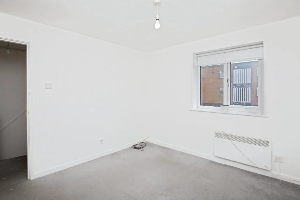 Manchester, Lancashire, M16 7RP - Online Auctions