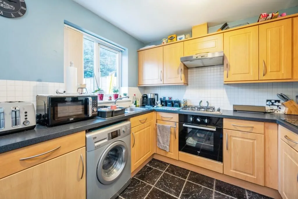 Tipton, West Midlands, DY4 7RD - Online Auctions