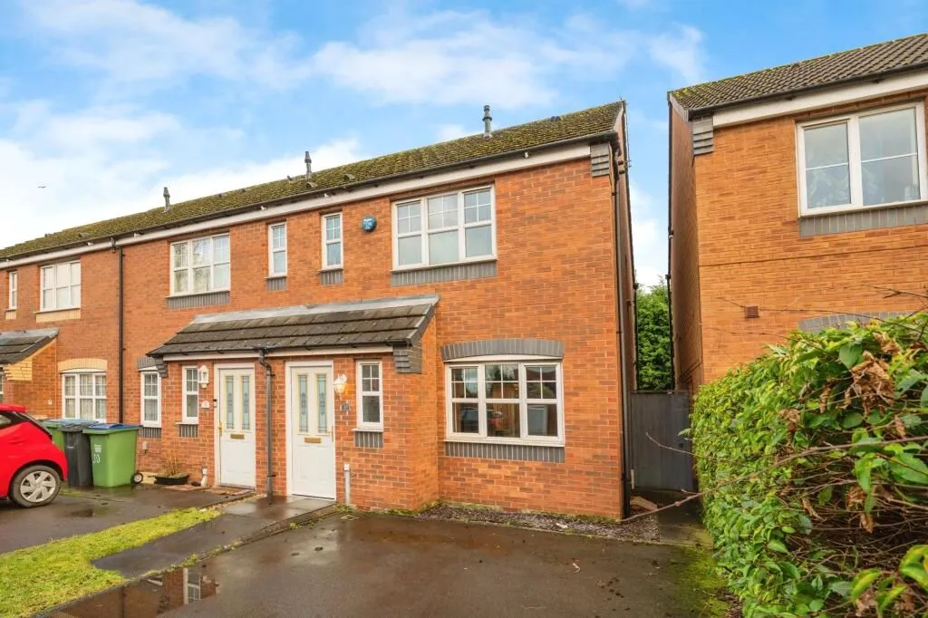 Tipton, West Midlands, DY4 7RD - Online Auctions