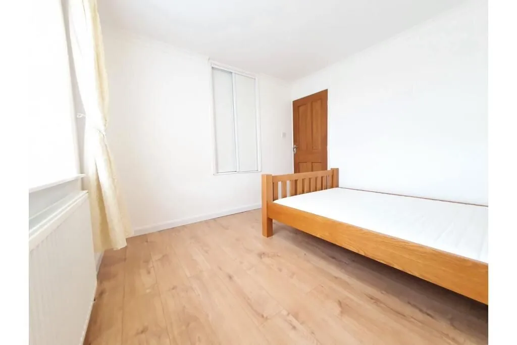 Birmingham, West Midlands, B31 2UN - Online Auctions