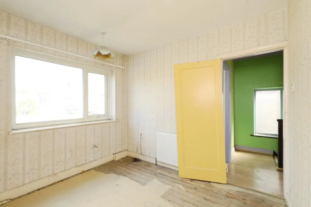 Sheffield, South Yorkshire, S12 2JF - Online Auctions