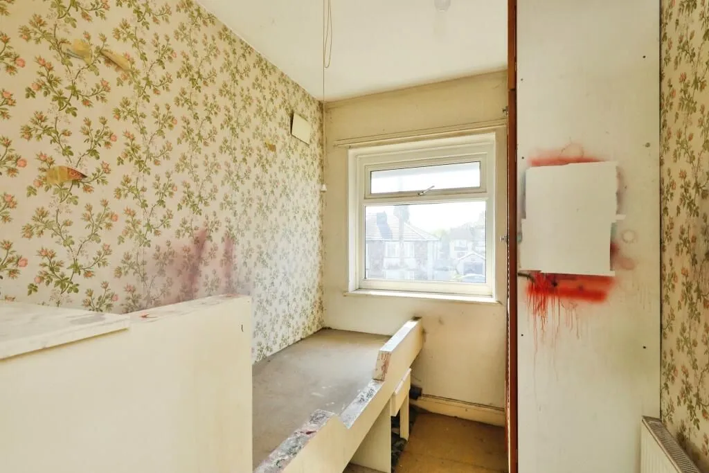 Sheffield, South Yorkshire, S12 2JF - Online Auctions