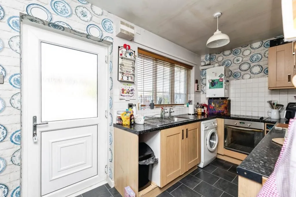 Leeds, West Yorkshire, LS10 3DX - Online Auctions