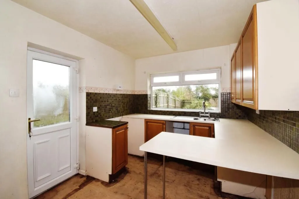 Fleckney, Leicester, Leicestershire, LE8 8BH - Online Auctions