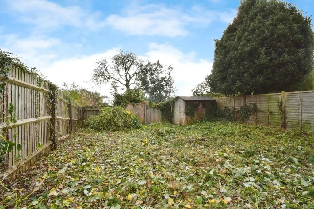 Fleckney, Leicester, Leicestershire, LE8 8BH - Online Auctions
