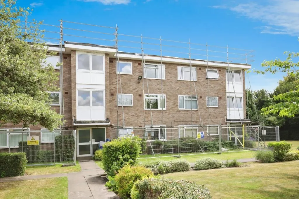 Coventry, West Midlands, CV2 2AZ - Online Auctions