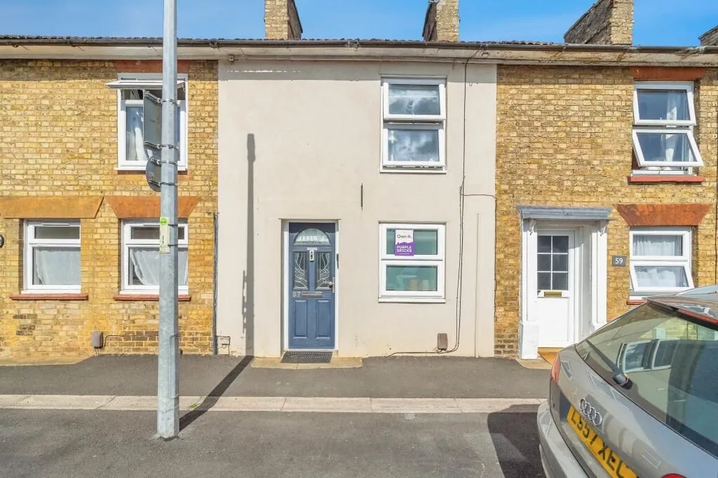 Toddington, Dunstable, Bedfordshire, LU5 6DE - Online Auctions