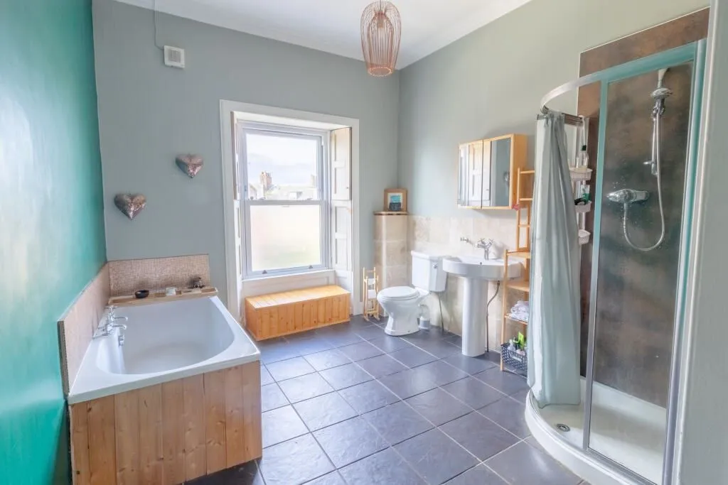 Arbroath, Angus, DD11 1AF - Online Properties