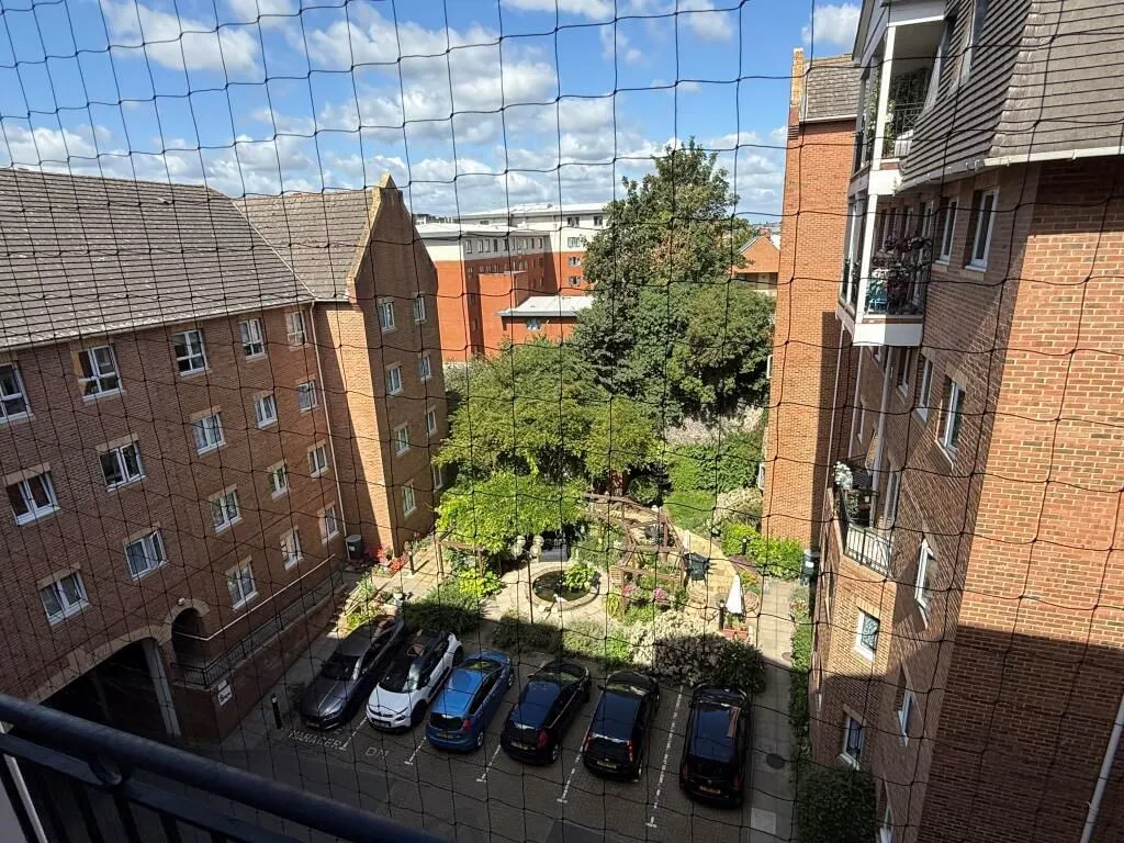 Pembroke Court, 397 High Street, Chatham, Kent, ME4 4PG - Online Properties