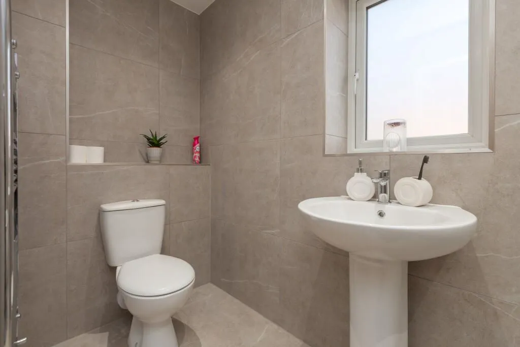 Preston, Lancashire, PR1 5BJ - Online Properties