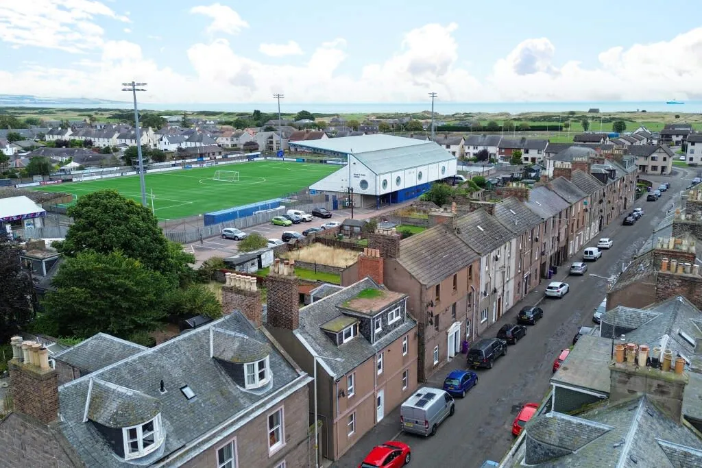 15 Union Street, Montrose, Angus, DD10 8PZ - Online Properties