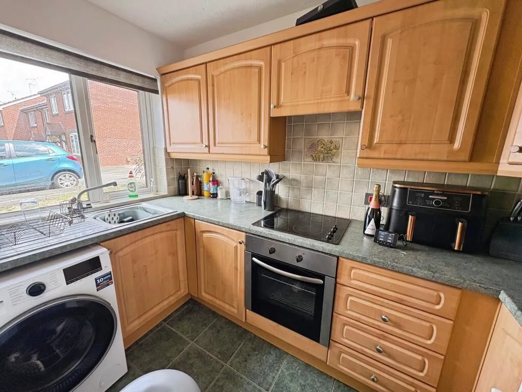 Uttoxeter, Staffordshire, ST14 8UE - Online Properties