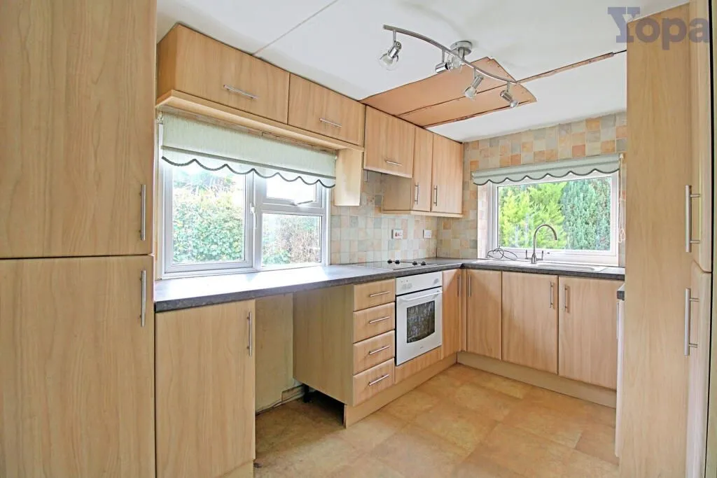 Bridport Road, Dorchester, Dorset, DT2 9DS - Online Properties