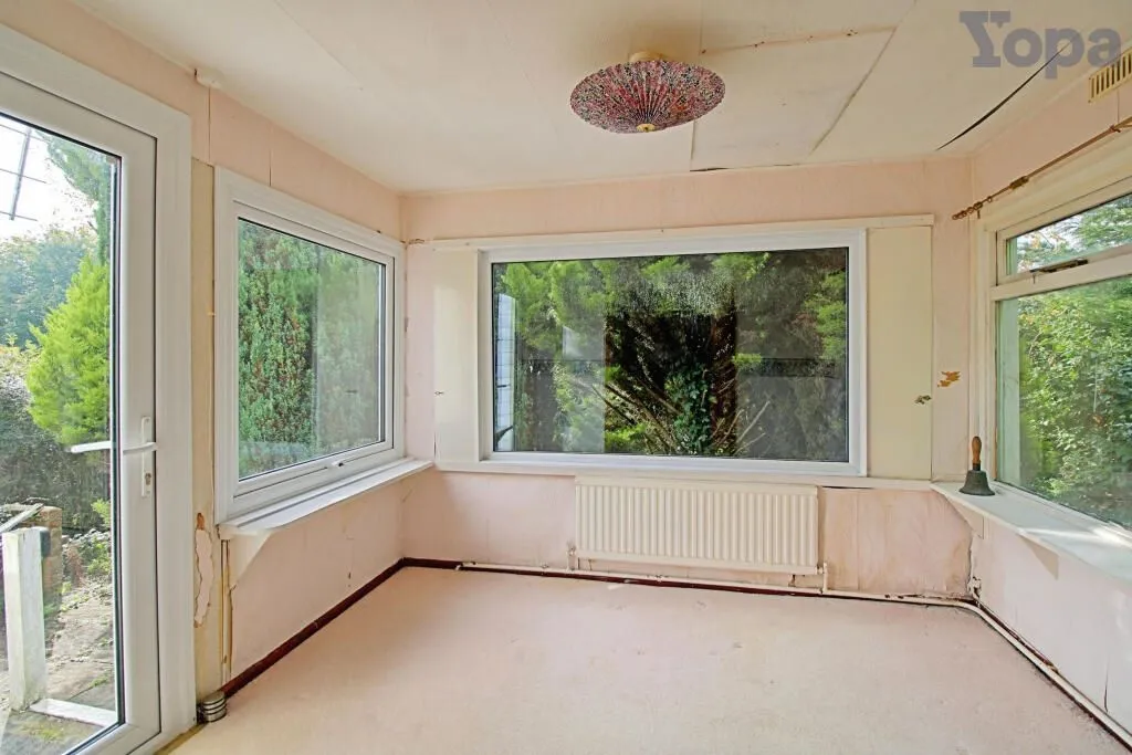 Bridport Road, Dorchester, Dorset, DT2 9DS - Online Properties