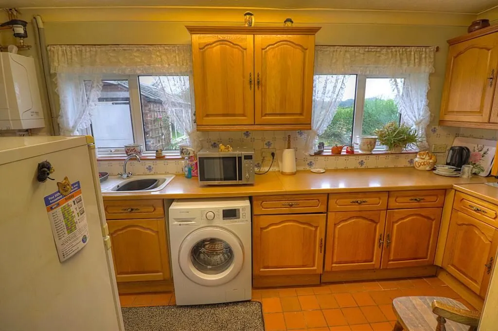 Ingoldisthorpe, King's Lynn, Norfolk, PE31 6NG - Online Properties