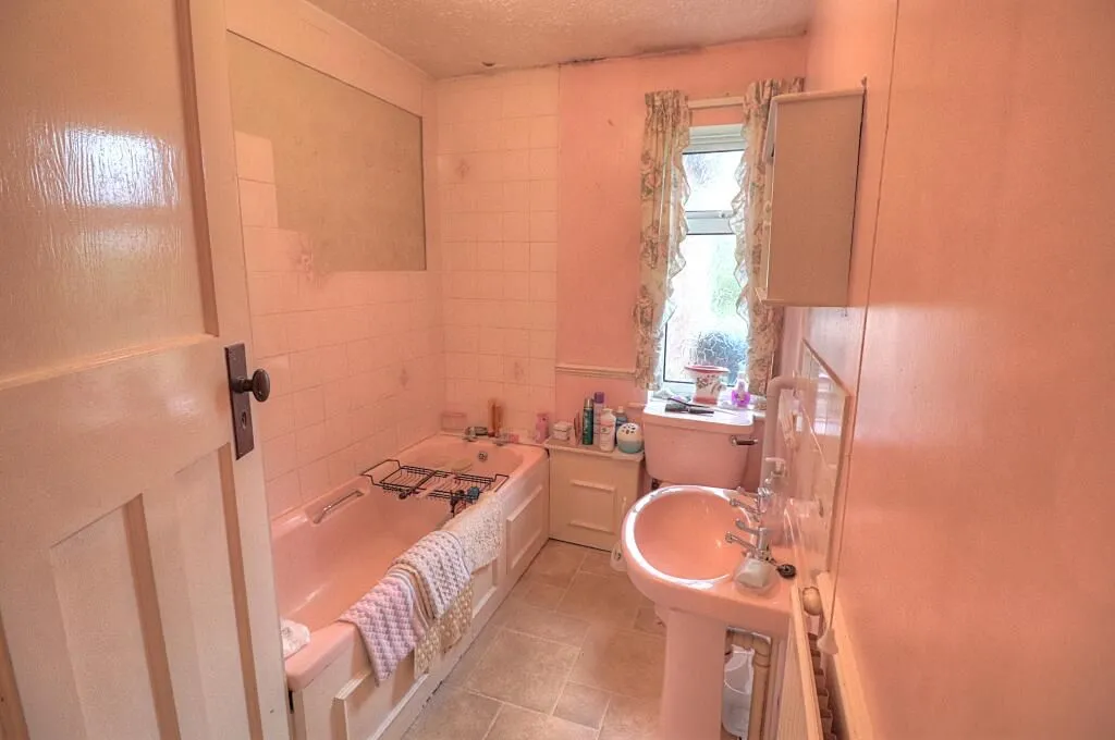 Ingoldisthorpe, King's Lynn, Norfolk, PE31 6NG - Online Properties