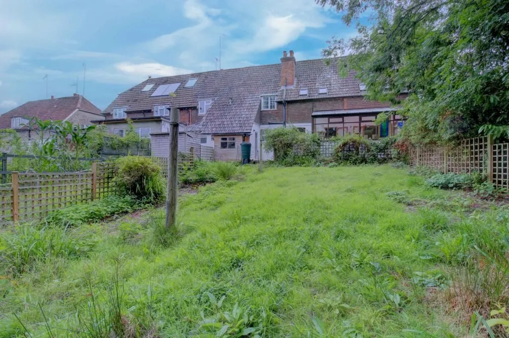 Forest Row, East Sussex, RH18 5AY - Online Properties