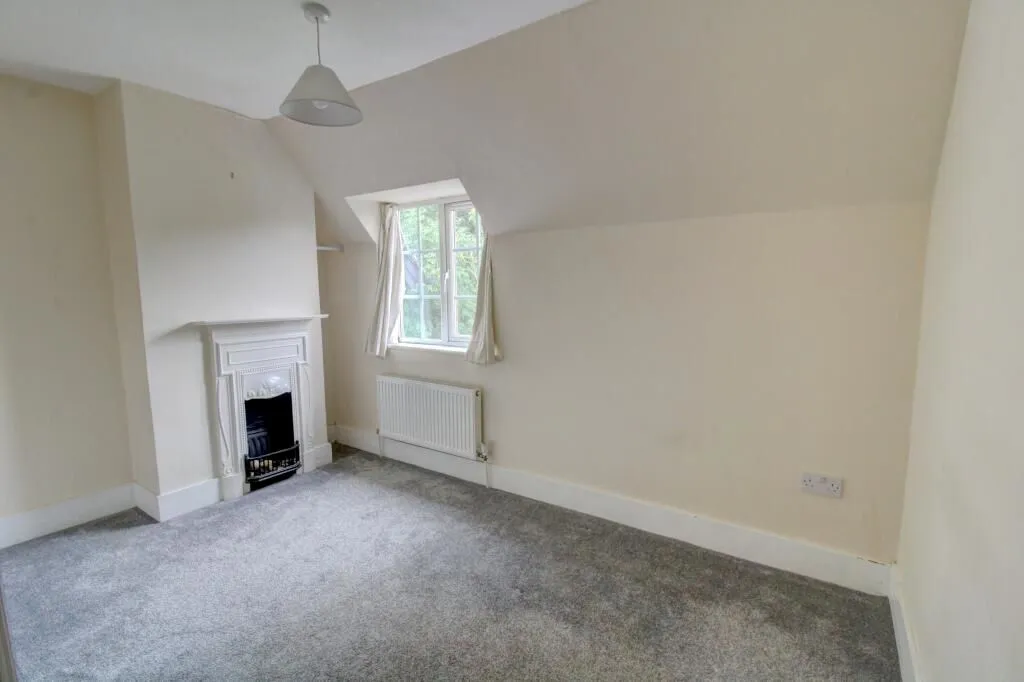 Forest Row, East Sussex, RH18 5AY - Online Properties