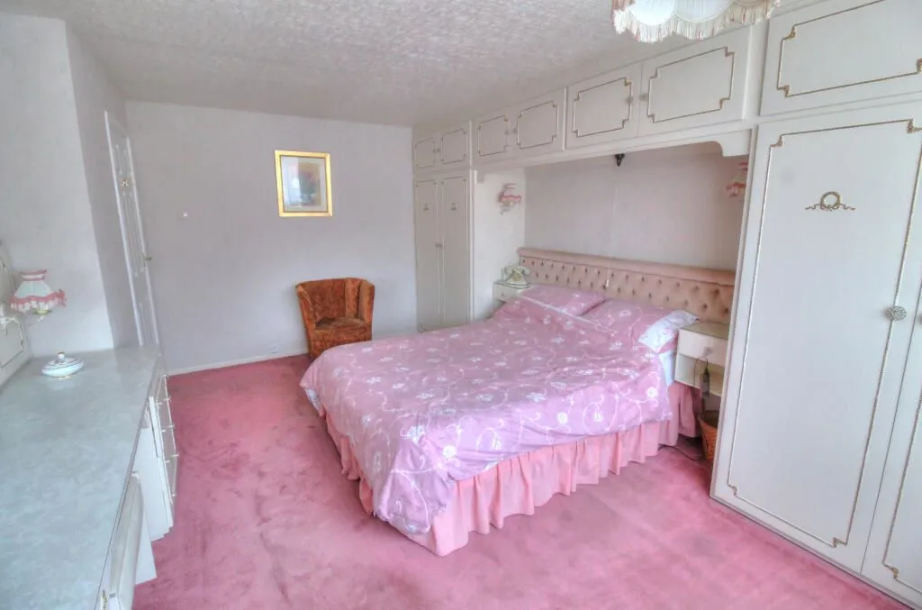 Stourbridge, West Midlands, DY9 8DG - Online Properties