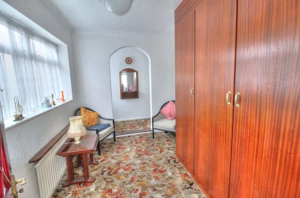 Stourbridge, West Midlands, DY9 8DG - Online Properties