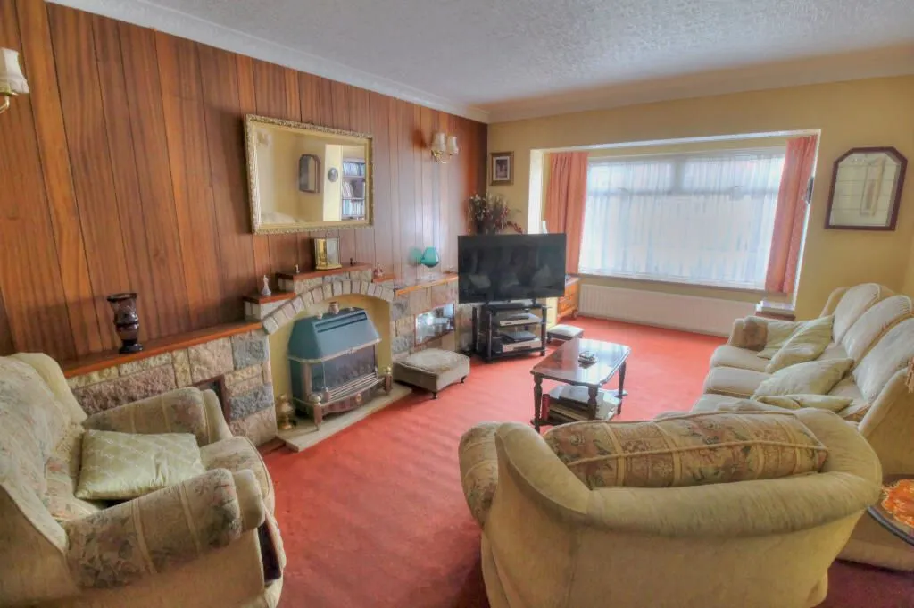 Stourbridge, West Midlands, DY9 8DG - Online Properties