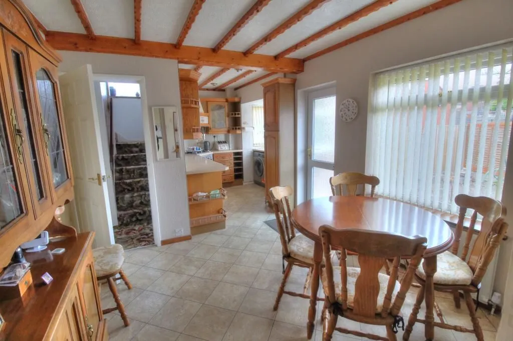 Stourbridge, West Midlands, DY9 8DG - Online Properties