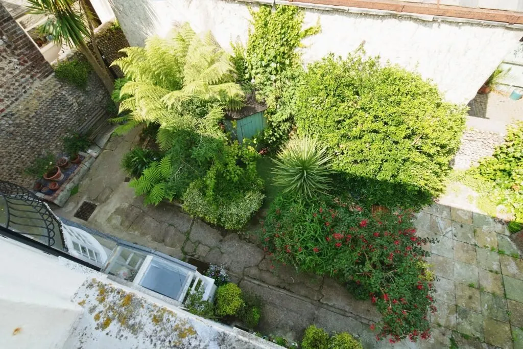 Hove, East Sussex, BN3 1AP - Online Properties