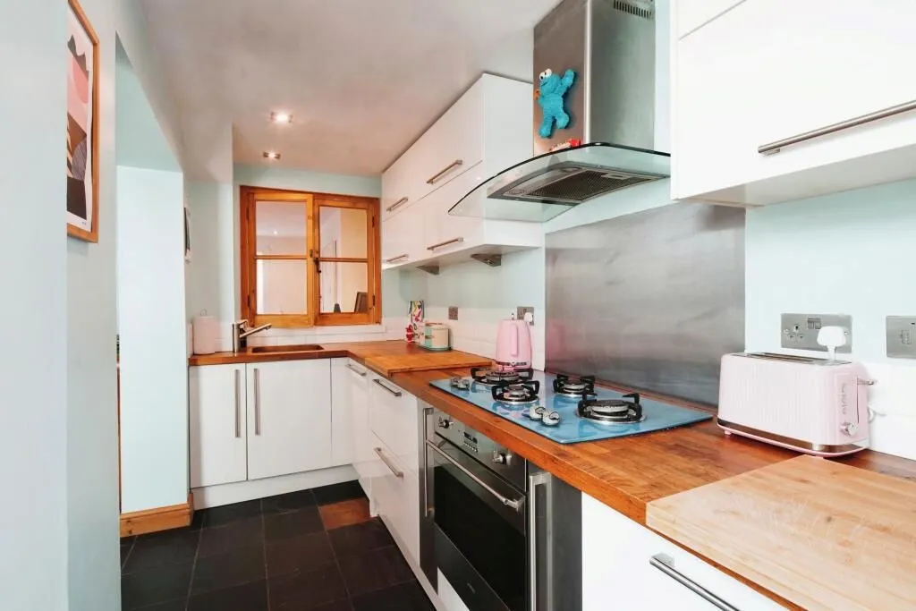 Hove, East Sussex, BN3 1AP - Online Properties