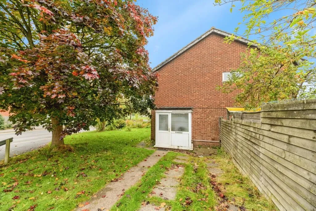 Hill Top, West Bromwich, West Midlands, B70 0HW - Online Properties