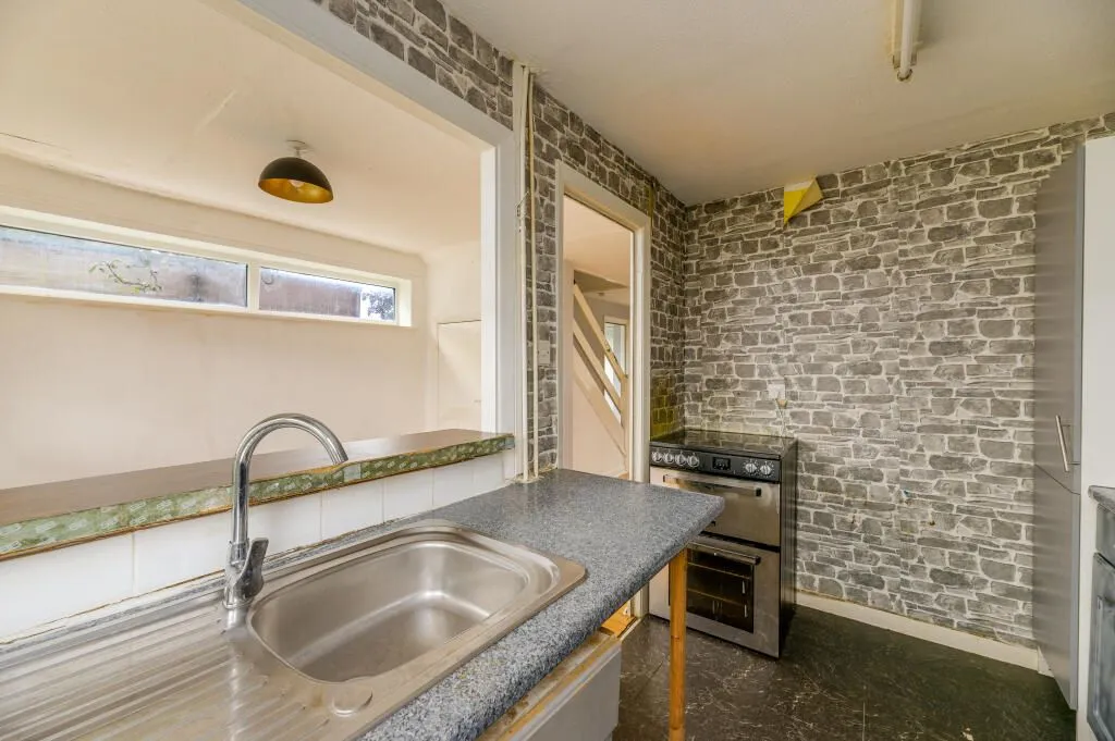 Hill Top, West Bromwich, West Midlands, B70 0HW - Online Properties