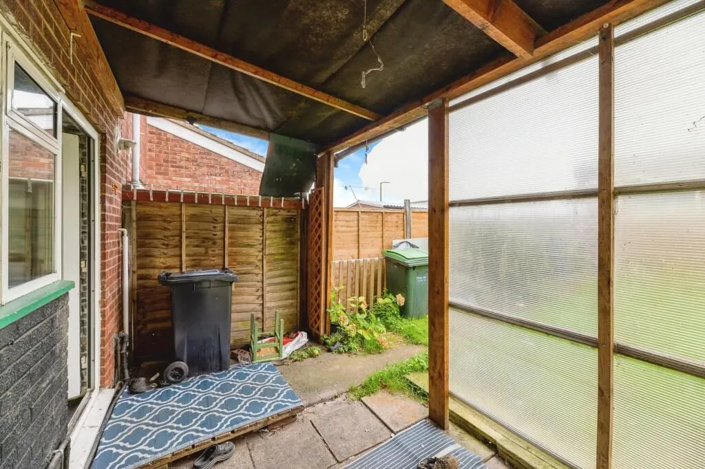 Hill Top, West Bromwich, West Midlands, B70 0HW - Online Properties