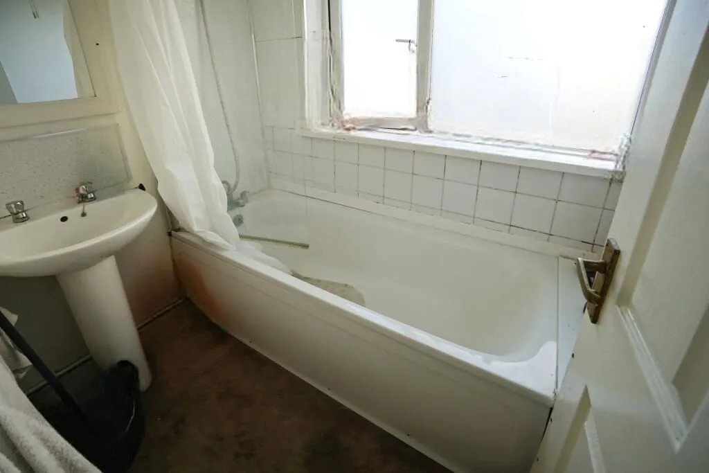 Wolverhampton, West Midlands, WV3 0LG - Online Properties