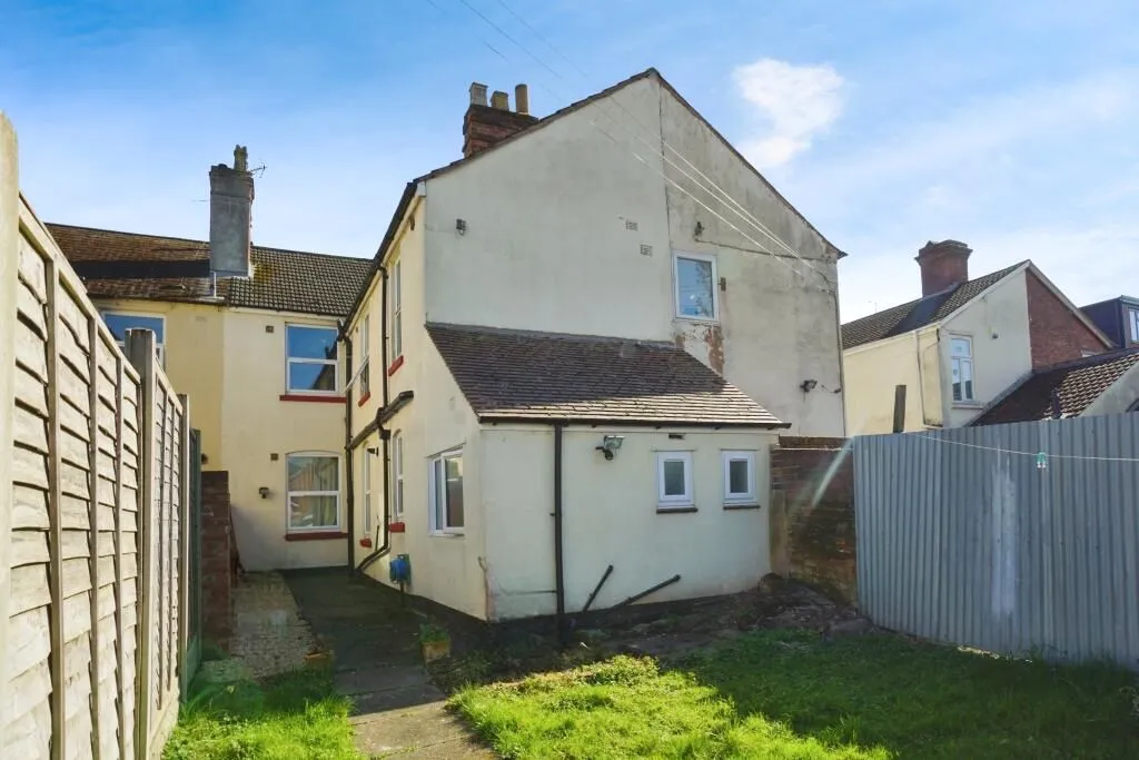 Wolverhampton, West Midlands, WV3 0LG - Online Properties