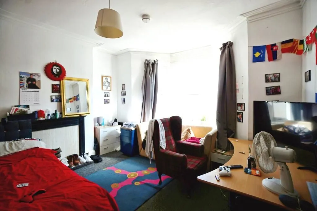 Wolverhampton, West Midlands, WV3 0LG - Online Properties